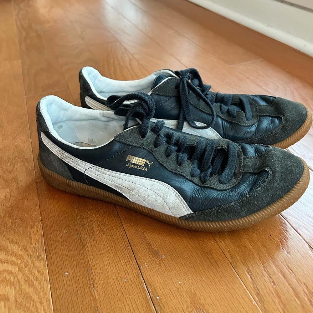 Puma “Super Liga” Blue and White Suede Leather Sneakers with Gum Sole